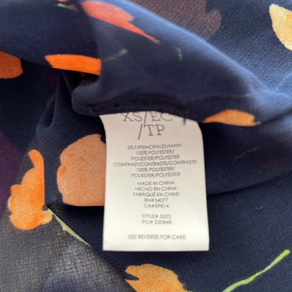 Cabi Sheer Navy Floral Flutter Sleeve Top #5522 - Picture 4 of 5